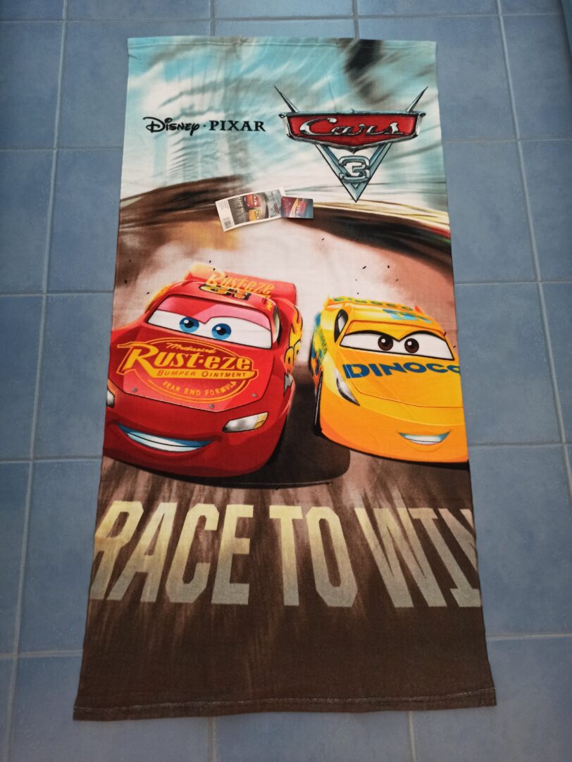 TOALLA CARS