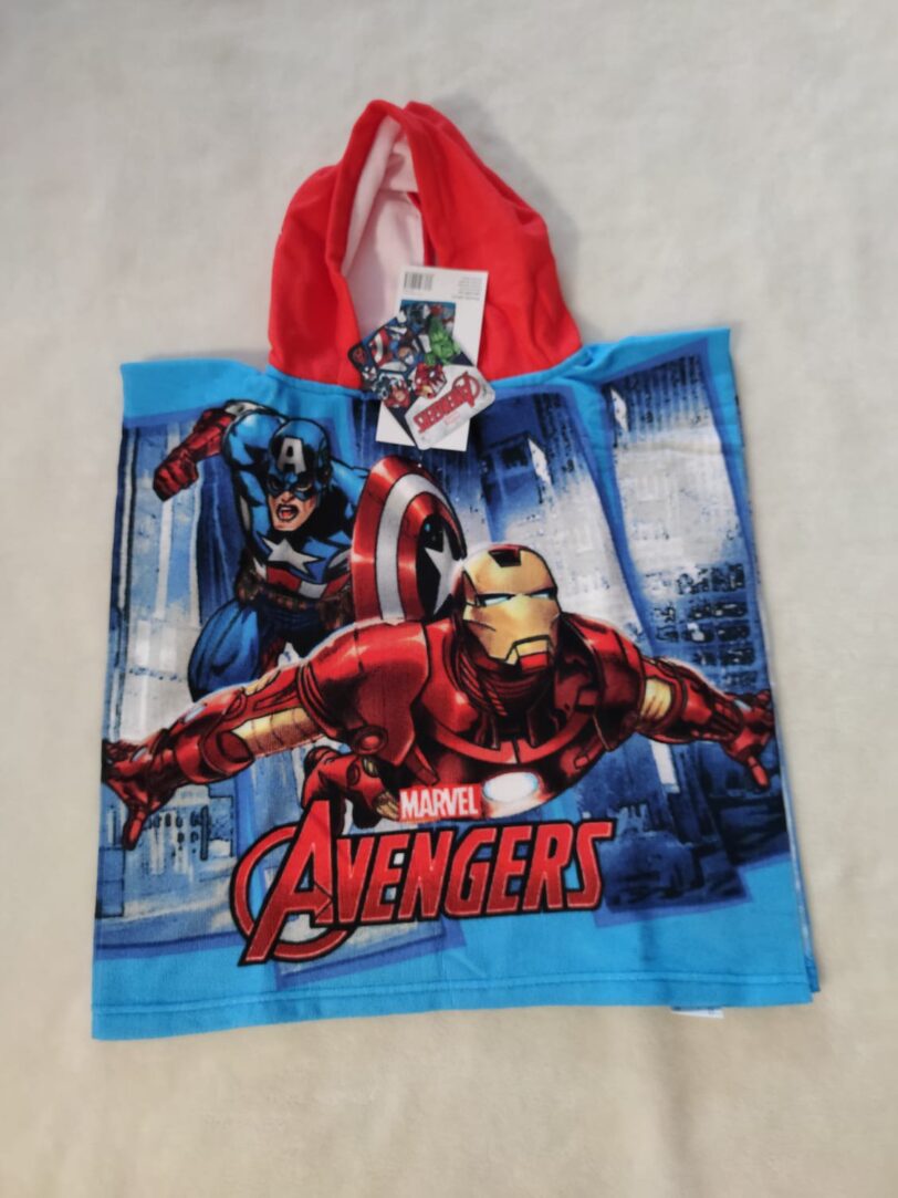 PONCHO PLAYA MARVEL