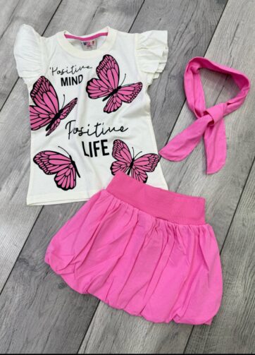 CONJUNTO MARIPOSAS 
Blusa+falda+lazo
