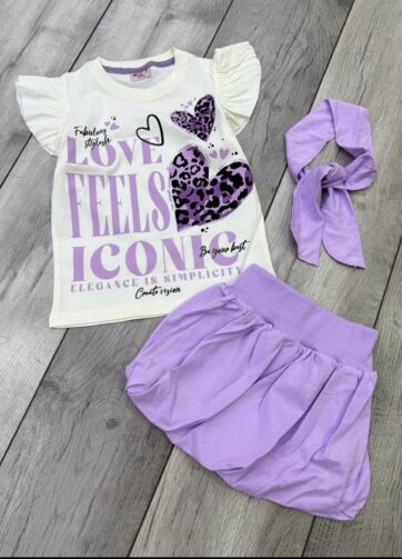CONJUNTO CORAZÓN 
Blusa+falda+lazo