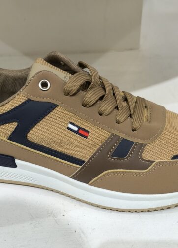 DEPORTIVA HOMBRE MARRÓN