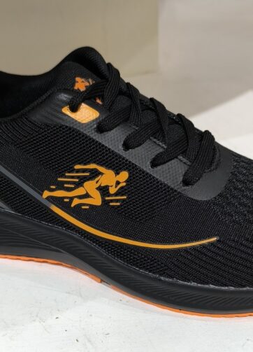 DEPORTIVA HOMBRE LIGERA