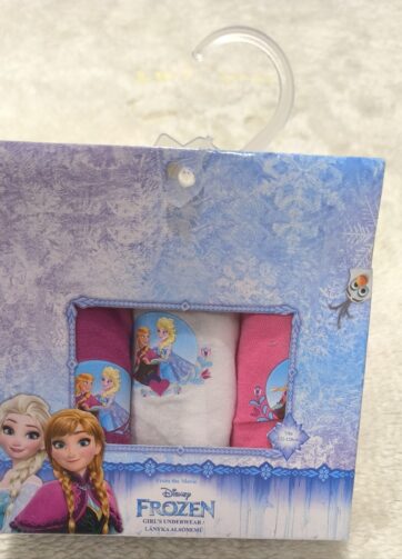 PACK 3 BRAGAS FROZEN. talla 7/8 años