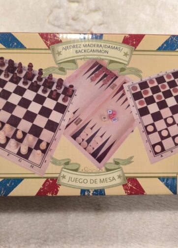 JUEGOS DE MADERA 3 en 1 
AJEDREZ+DAMAS+BACKGAMMON
