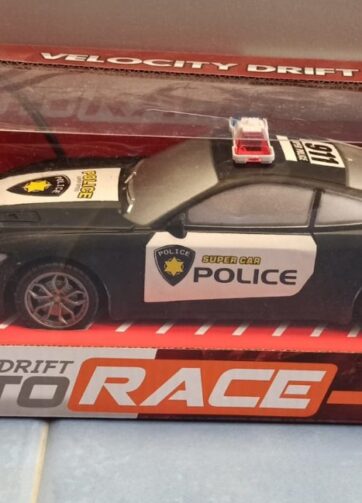 JUEGO COCHE DE POLICÍA CON MANDO 🚓