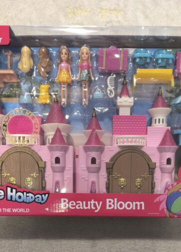 CASTILLO DE MUÑECAS