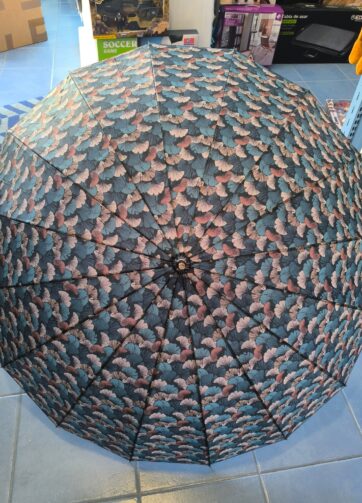 PARAGUAS GRANDE
Antiviento