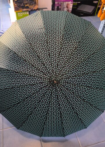 PARAGUAS GRANDE 
Antiviento